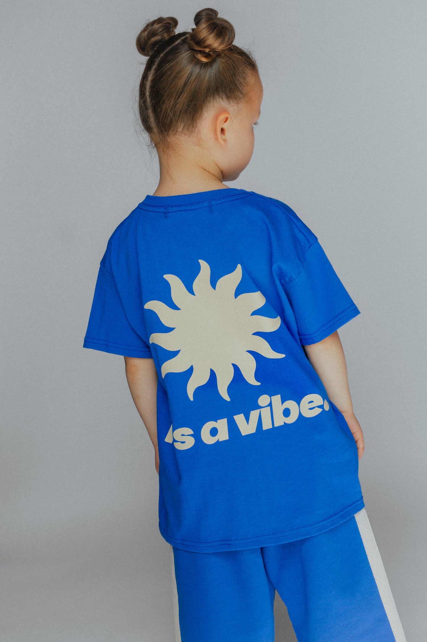 ITS A VIBE TEE - BLUE