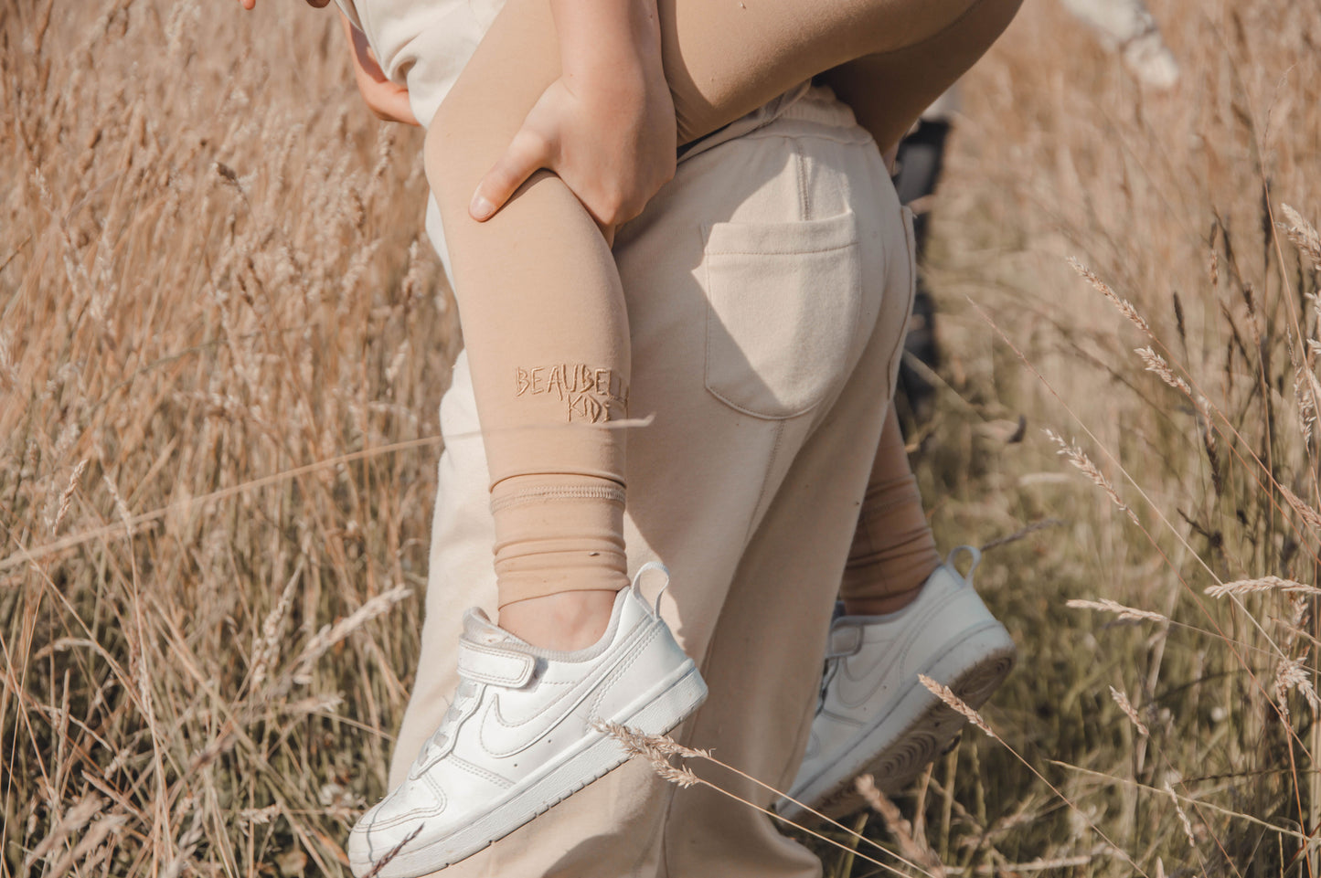 BASICS LEGGINGS - TAN