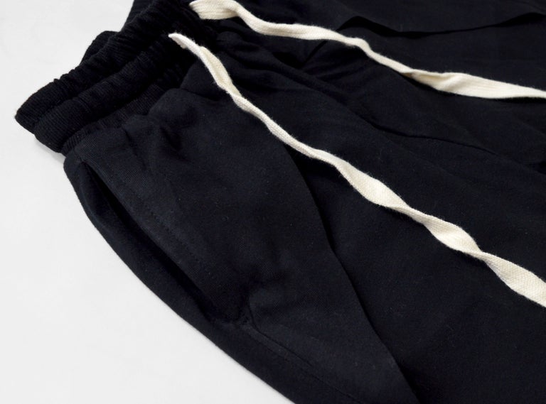 LAYERED SHORTS - BLACK
