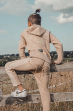 Load image into Gallery viewer, PANEL JOGGERS - TAN