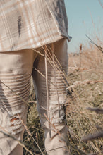Load image into Gallery viewer, BIKER JEANS - BEIGE