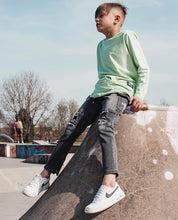 Load image into Gallery viewer, CARGO JEANS - ACID BLACK