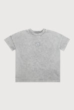 Load image into Gallery viewer, BASICS TEE - ACID WASH GREY