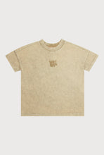 Load image into Gallery viewer, BASICS TEE - ACID WASH BEIGE