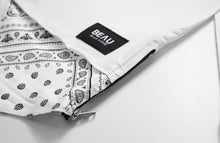 Load image into Gallery viewer, PAISLEY HEM TEE - WHITE